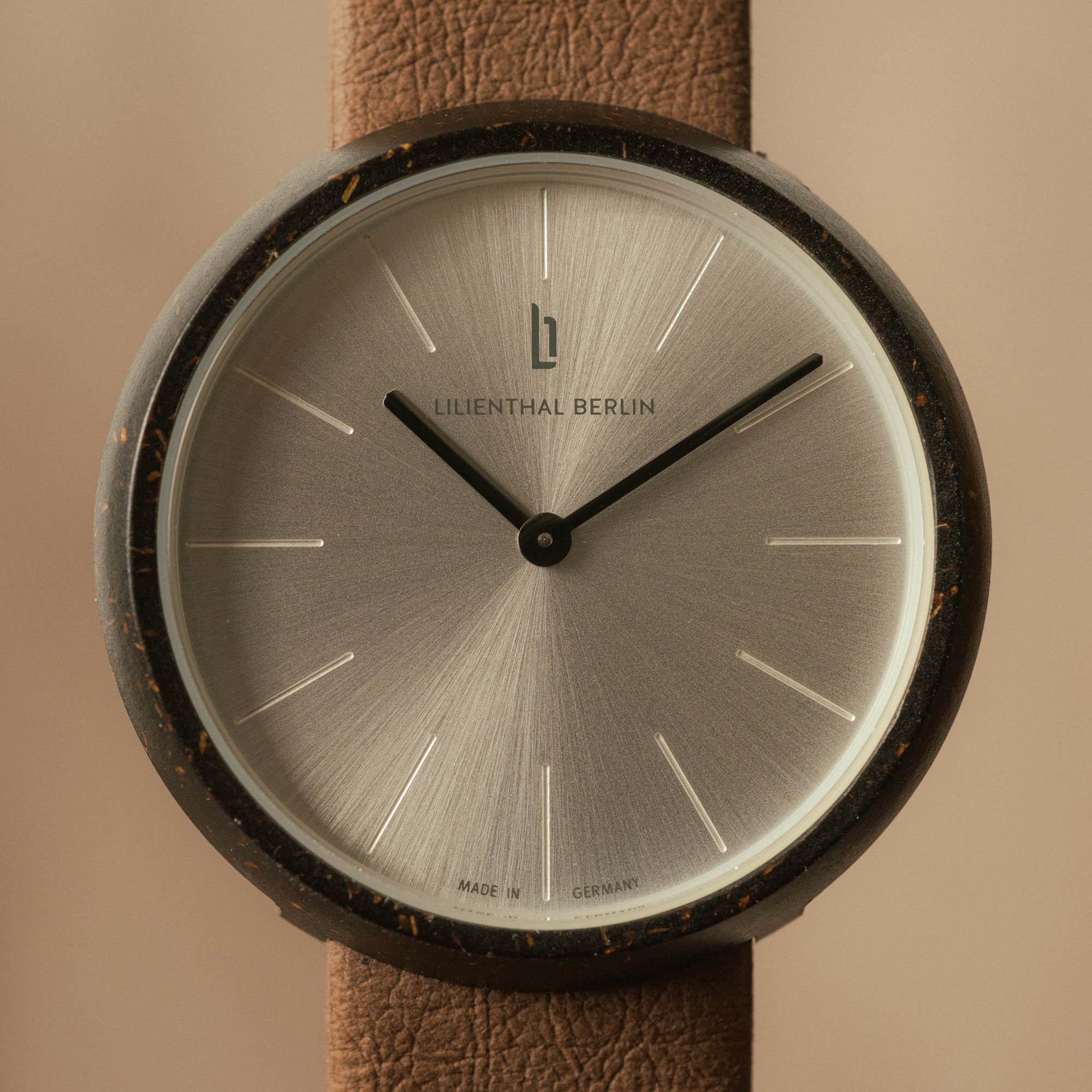 Latte / Braun